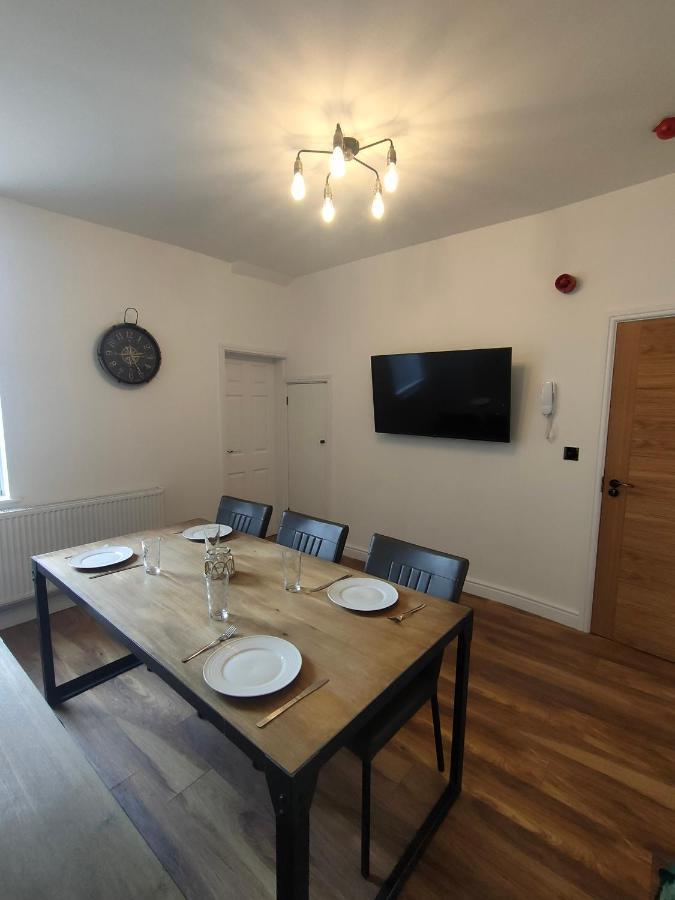 Lovely Refurbished Apartments, Morecambe Promenade Bagian luar foto