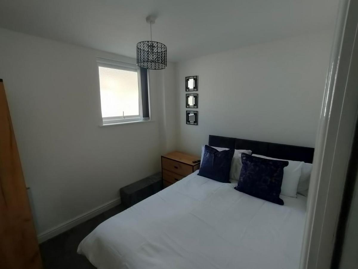 Lovely Refurbished Apartments, Morecambe Promenade Bagian luar foto